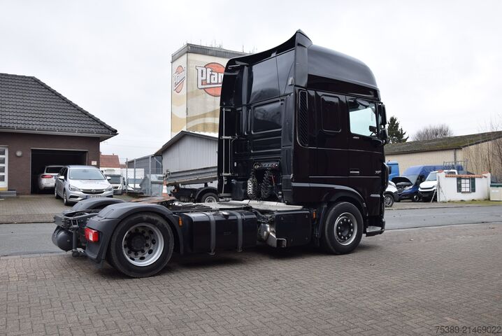 Volumen trækker Daf XF 480 Low Liner Mega Hubsattelplatte ACC