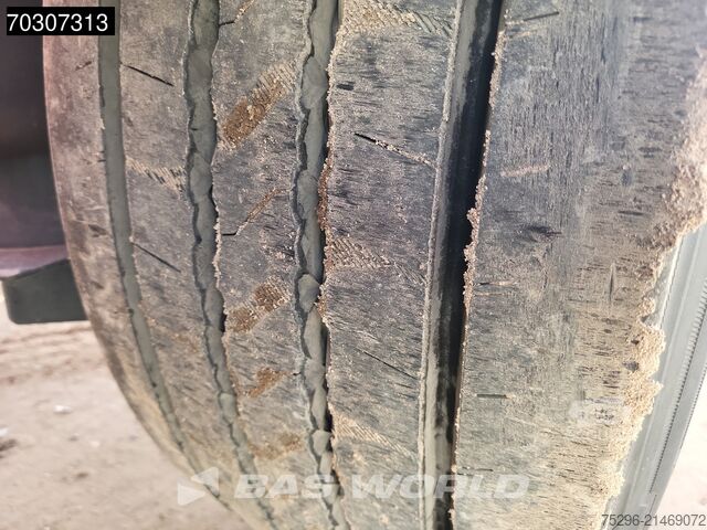 Transport de conteneurs Van Hool 20ft