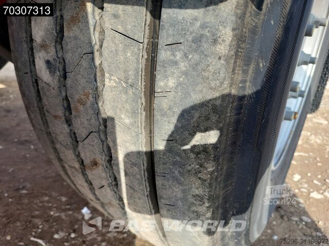 Transport de conteneurs Van Hool 20ft