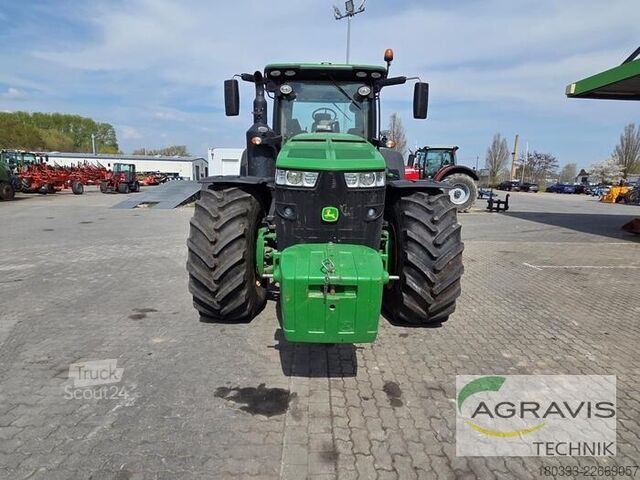 Tractor John Deere 8320 R