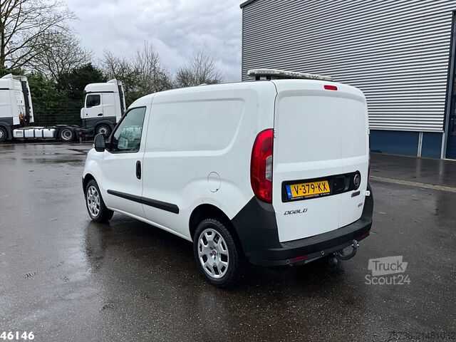 Lagaminas Fiat Doblò Cargo 1.4 T-Jet Natural Power Euro 6 (Be...