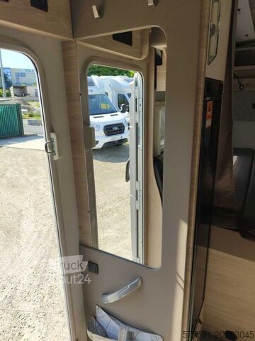 Polu-integrisana motorna Fiat Ducato Carasuite 650 MF 4 Schlafplätze | Teilintegriert
