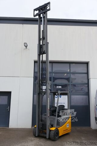 Frontstapler Jungheinrich EFG218K