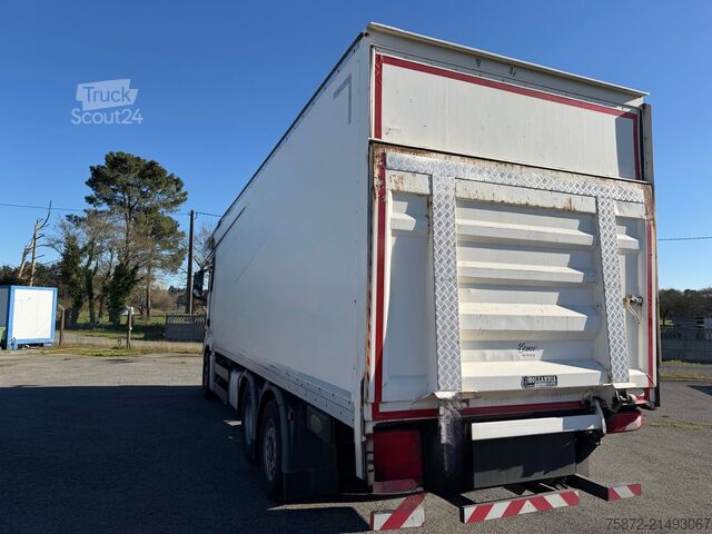 Camião de caixa fechada MAN TGX 26.480 26T 6X2 EJE DIRECIONAL