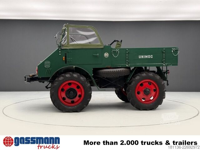 Räätälöity pakettiauto Unimog Unimog 2010, 401/51 / BOEHRINGER