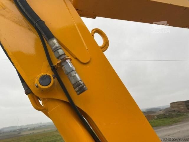 Escavadora de rastos JCB 8060