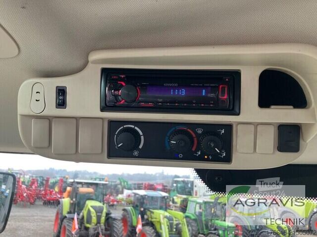 Traktor John Deere 6125 R