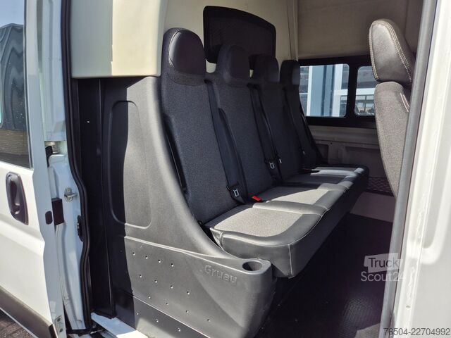 Carrinha de entregas cabina dupla Fiat Ducato 2.2D L3H2/ DC 6pers/ Airco/ Navi/ Camera