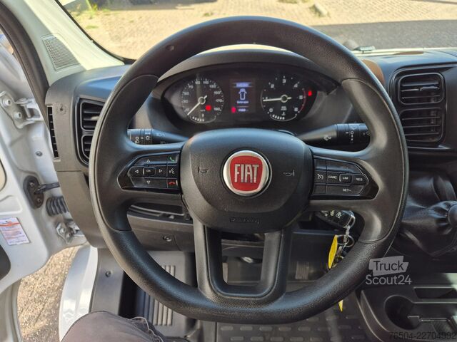 Carrinha de entregas cabina dupla Fiat Ducato 2.2D L3H2/ DC 6pers/ Airco/ Navi/ Camera