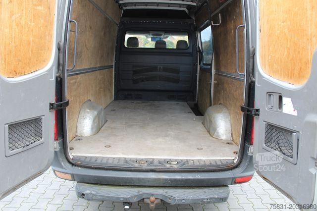 Aukštas mikroautobusas VOLKSWAGEN Crafter 2.5 TDI Kasten 3,5 t + AHK, Klima,
