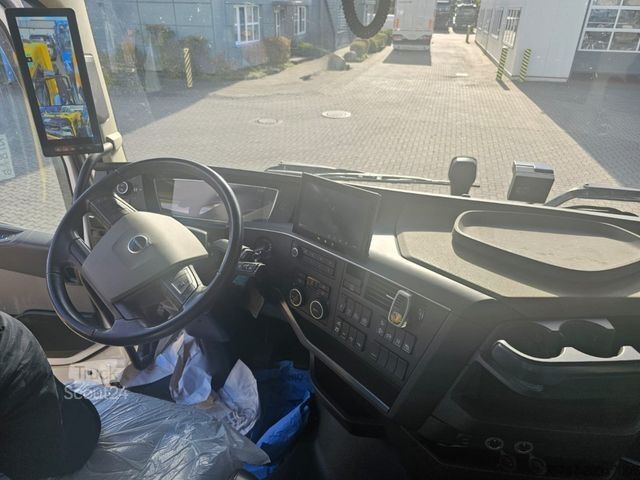 Standardni tegljač VOLVO FH 460, neues Modell, 2-Kreis-Hydraulik, Euro 6