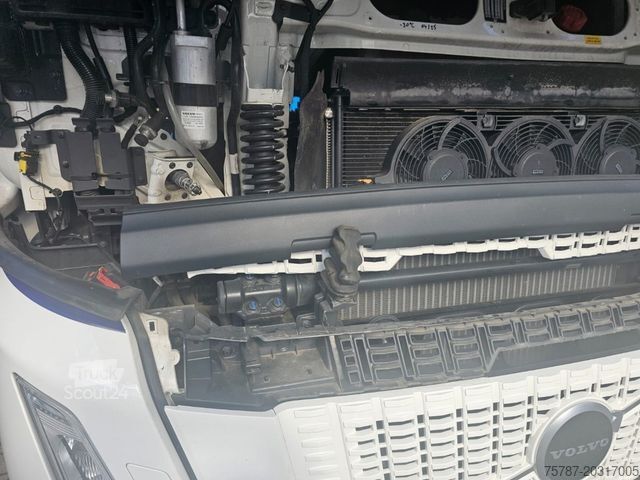 Standardni tegljač VOLVO FH 460, neues Modell, 2-Kreis-Hydraulik, Euro 6