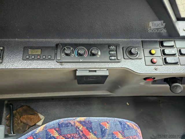 Gelede bus MERCEDES-BENZ O 530 G, Gelenkbus, 3 Achser, Retarder