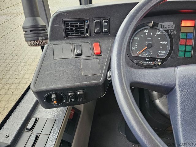 Gelede bus MERCEDES-BENZ O 530 G, Gelenkbus, 3 Achser, Retarder