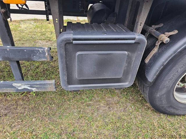 Semirimorchio frigorifero SCHMITZ CARGOBULL City Tiefkühler, Carrier Maxima 1300
