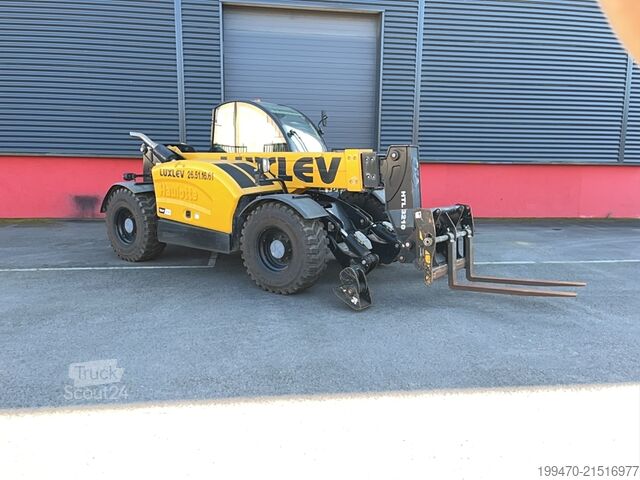 Τηλεσκοπικός χειριστής Haulotte HTL3210