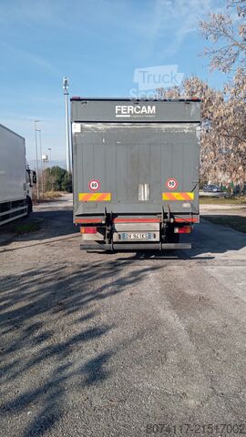 Platós teherautó Iveco Eurocargo