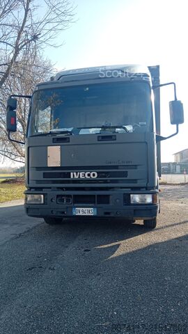 Platós teherautó Iveco Eurocargo