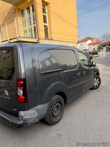 Skåpbil Citroen berlingo