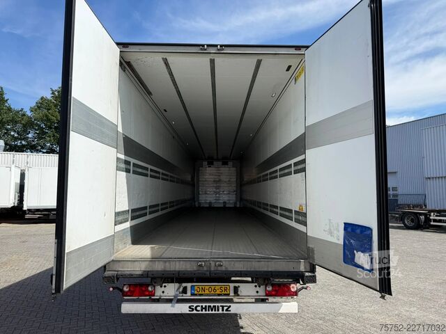 Transporte refrigerado/congelado Schmitz Cargobull N/A Carrier Vector 1550 D+E 250H 265B APK/TUV 0...