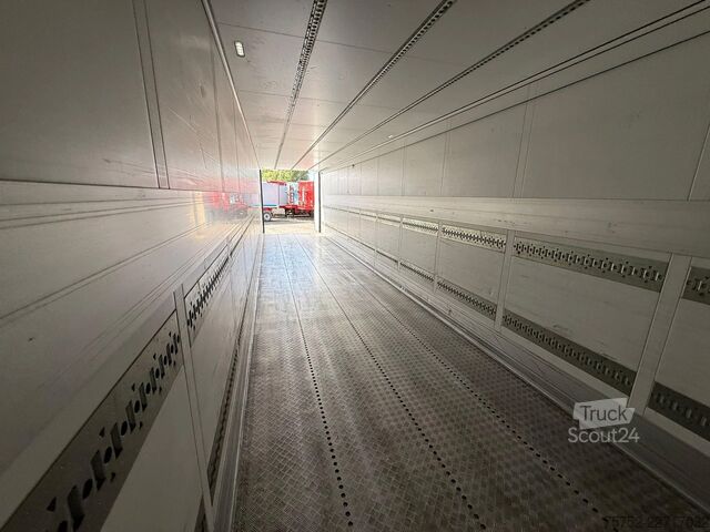 Transporte refrigerado/congelado Schmitz Cargobull N/A Carrier Vector 1550 D+E 250H 265B APK/TUV 0...