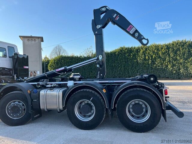 Контейнер с крюковым захватом IVECO IVECO TRAKKER T-WAY AD500 NUOVO SCARRABILE
