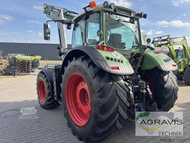 Tractor Fendt 724 VARIO S4