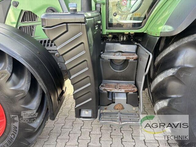 Tractor Fendt 724 VARIO S4