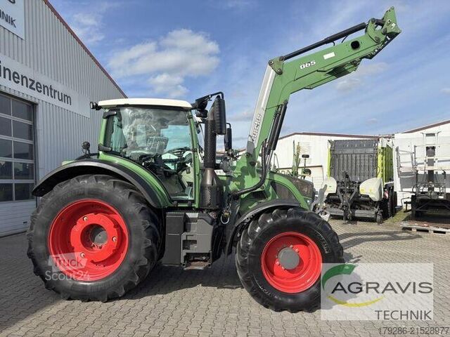 Tractor Fendt 724 VARIO S4