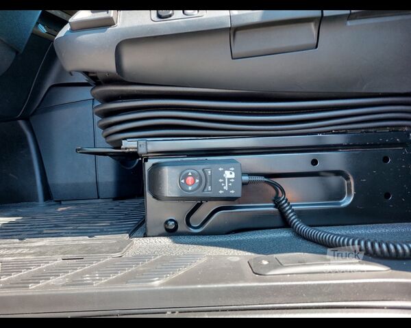 Châssis interchangeable avec structure caisson MERCEDES-BENZ Actros 5 25 6x2 - Actros 5 2553 L 6x2