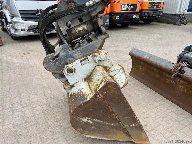 Gravemaskine på hjul New Holland MH Plus 2wege Bagger
