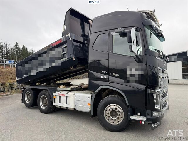 Tipper Volvo FH16 750 6x4 combo truck with hydraulics
