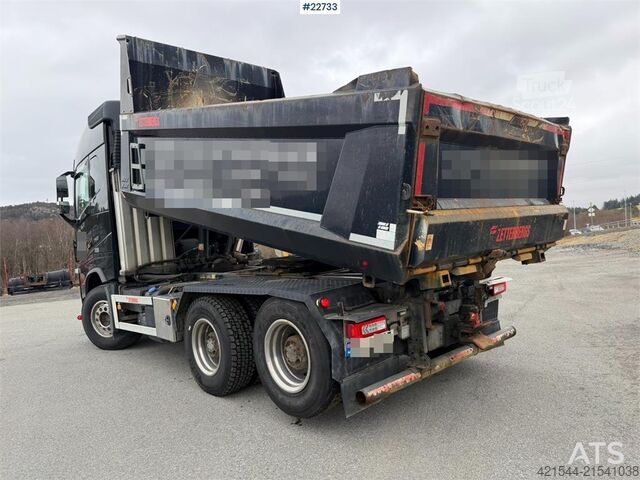 Tipper Volvo FH16 750 6x4 combo truck with hydraulics