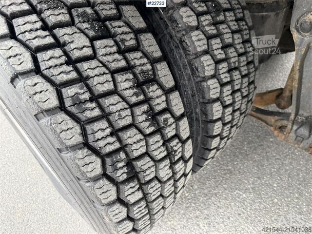 Tipper Volvo FH16 750 6x4 combo truck with hydraulics