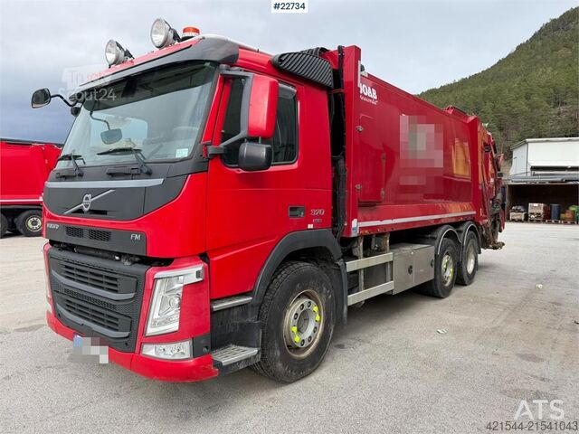 Garbage truck Volvo FM370 6x2 pusher with 2 chamber refuse truck with
