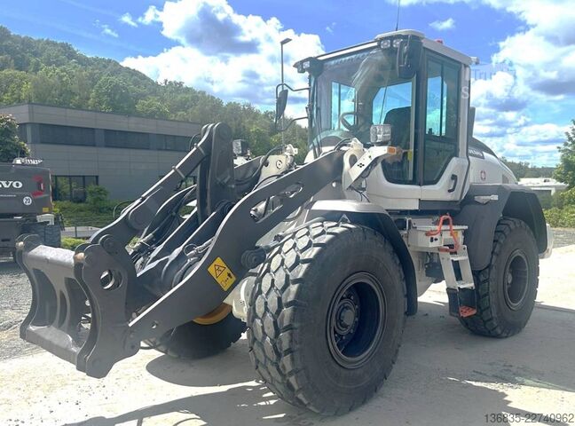 Caricatore Volvo L 60 H
