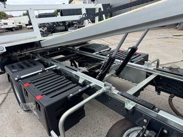 Furgoneta caja Iveco Daily 70C15H/Schiebeplateau/ Einzelplate