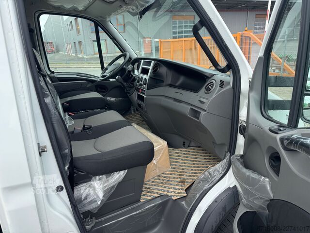 Furgoneta caja Iveco Daily 70C15H/Schiebeplateau/ Einzelplate