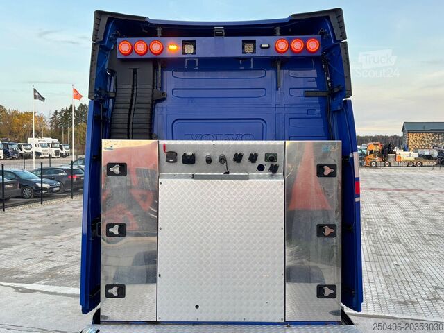Standard traktor Volvo FH 540 6x4 GCW 80 ton / RETARDER / HYDRAULICS /...