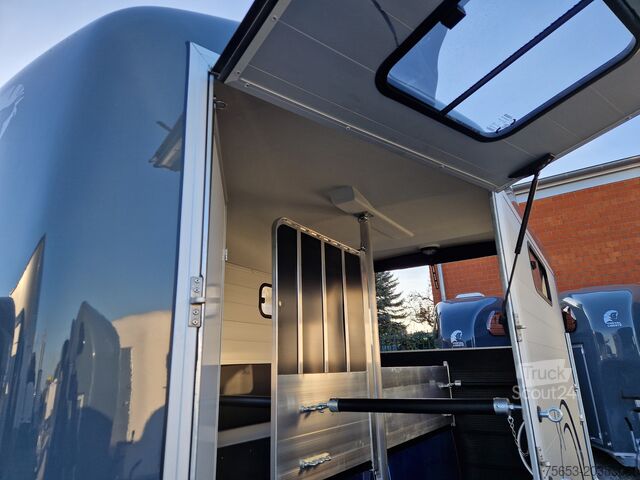 Zirgu piekabe Cheval Liberté Touring Country 2,6to brandneu direkt
