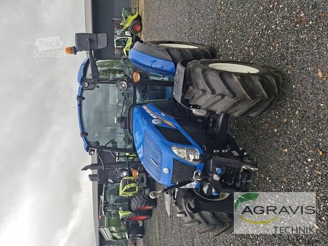Traktor New Holland T 4.55