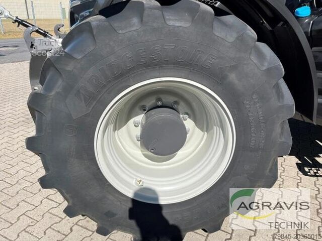 Traktor Valtra T 235 D