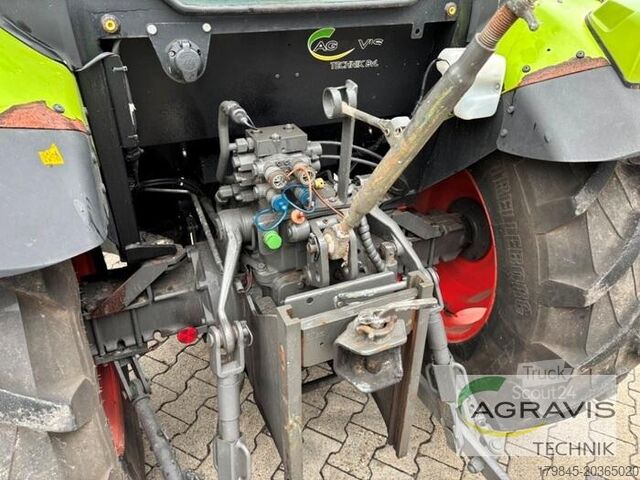Traktor Claas ELIOS 210