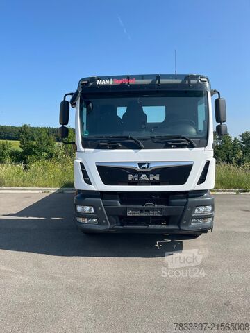 Autocarro ribaltabile MAN TGM 18.320