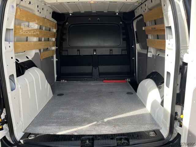 Stationwagen met hoog dak VW Caddy Cargo 2.0 TDI Airco Cruise controle Stuur...