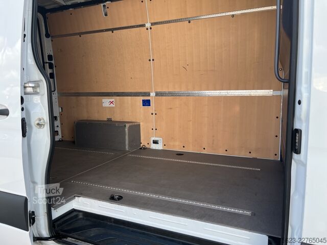 Fourgon tôlé Mercedes-Benz Sprinter 317 CDI Kasten L2 Klima MBUX Sitzh.