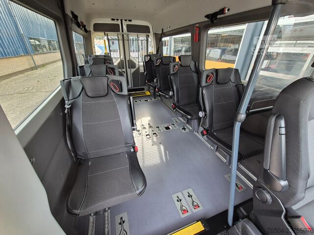  VW Crafter 2.0 TDI/ DSG/ Wheelchair/ 8+1