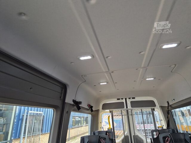  VW Crafter 2.0 TDI/ DSG/ Wheelchair/ 8+1