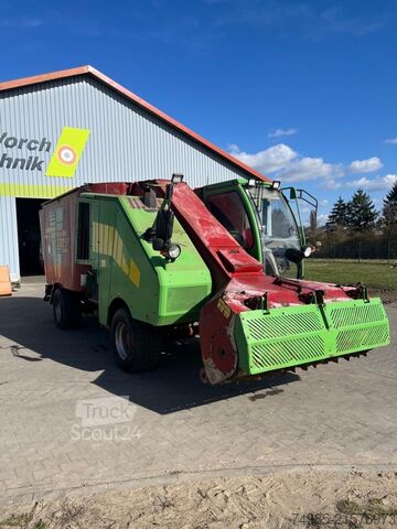 Fodringsteknik & utfodringsteknik Strautmann Verti-Mix 1702 D-SF