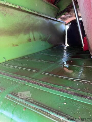 Fodringsteknik & utfodringsteknik Strautmann Verti-Mix 1702 D-SF